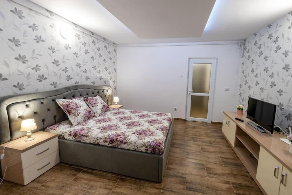 Luxury Radox Apartment Park 1 Bz Бузэу Экстерьер фото